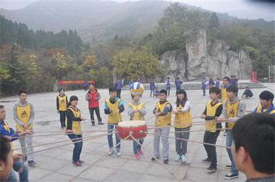 “凝心聚力 放飞梦想”山东财经大学实践考核本科(自考)学生会拓展培训