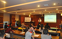 灸疗师培训现场